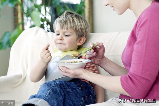 若何制止婴幼儿食物过敏？
